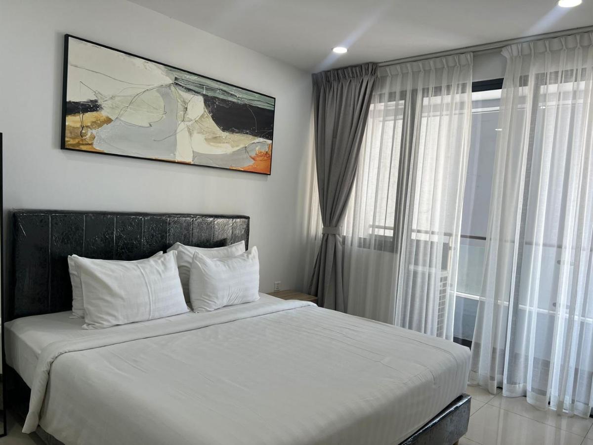 De-Luxe Residence