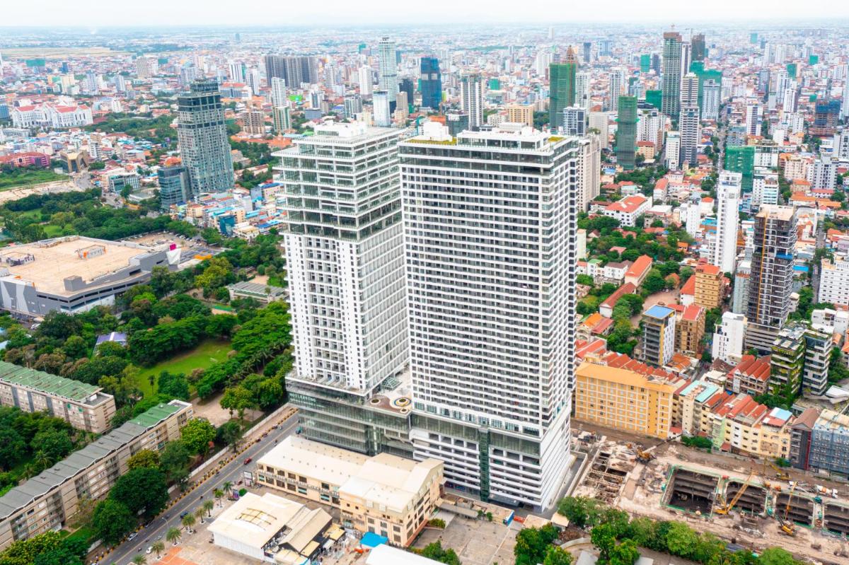 Phnom Penh Huan Yu Center Hotel & Residence 金边寰宇中心酒店公寓