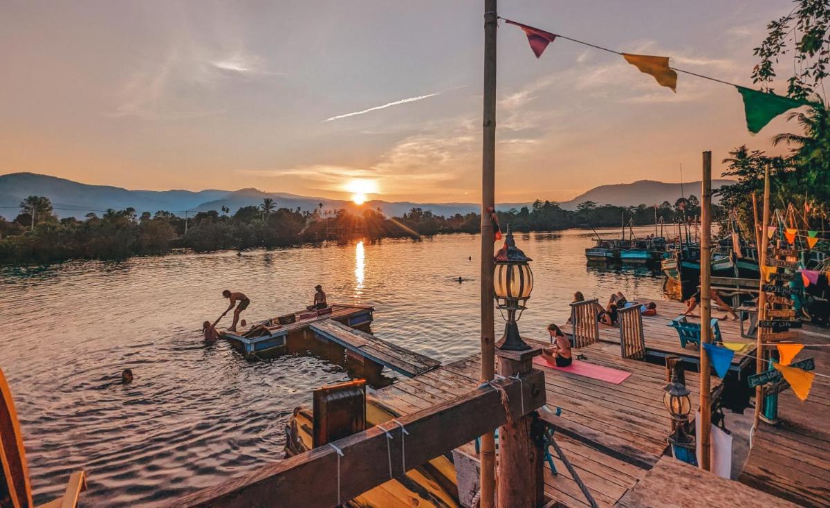 Yellow Sun Kampot